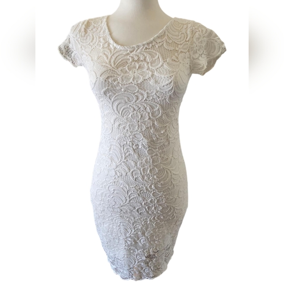 CISONO White Ivory Flutter Sleeve Sheath Dress for Wedding Guests Size M - Picture 3 of 7